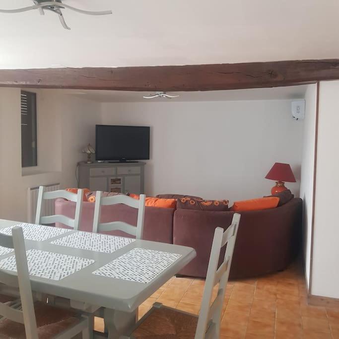 Вилла Chez Nino Wifi Gratuit Beaulieu-sur-Loire Экстерьер фото